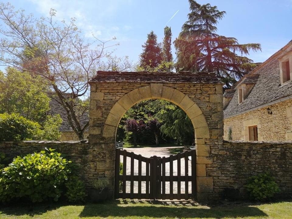 Domaine De Pech Mortier Bed & Breakfast Marcillac-Saint-Quentin Eksteriør bilde